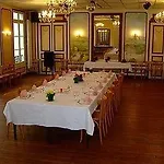 De L'ours 4*