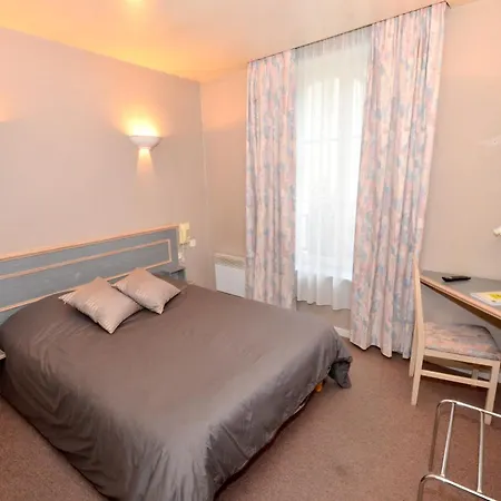 Hotel De L'ours Coulommiers