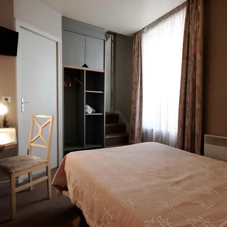 De L'ours 4* Coulommiers