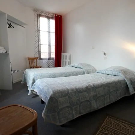 De L'ours 4*