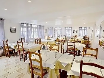 De L'ours 4* Coulommiers