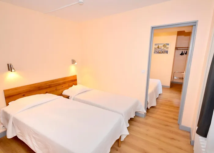 De L'ours Hotel Coulommiers