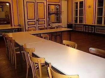 Hotel De L'ours Coulommiers