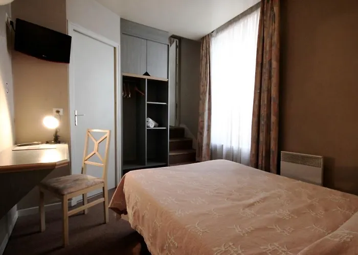 De L'ours 4* Coulommiers